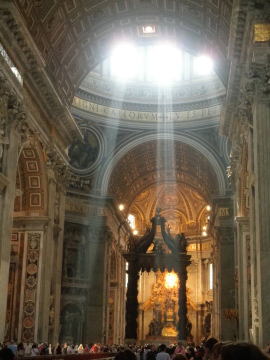 CaldwellTravel's tweet photo. #TravelTuesday to the #Vatican in #Rome, one of Italy's most famous sites. #ItalyTravel #Travel #TuesdayThoughts https://t.co/QNjdK6z0aU