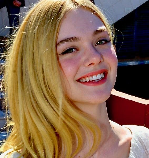 Happy 21st birthday Elle Fanning! 