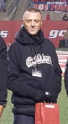 veteransedprog's tweet photo. Aaron Schlueter served in the @USMC for 4 years. 🇺🇸After completing the program, he would like to go into business. Aaron is thankful for program because it gave him structure in his life again and something to look forward too! 🐾He is very proud to be a  @Fresno_State Bulldog! https://t.co/bNFdHEYS9v