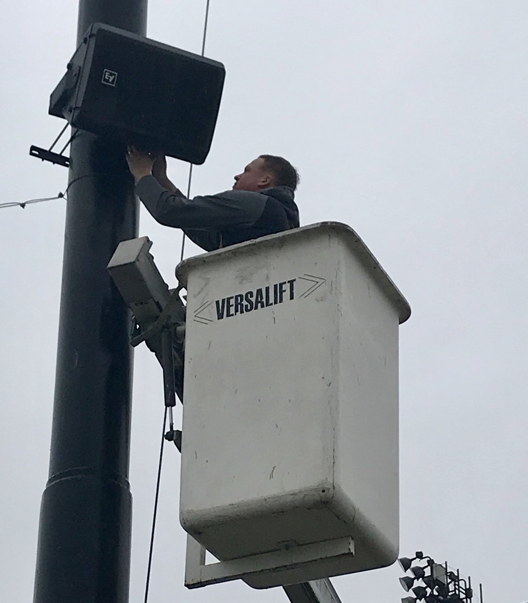 SWBldgSystems's tweet photo. Is it time to upgrade your sound system at your Baseball or Softball Stadium?
Or do you need to replace a key component like a microphone, mixer or amplifier? 

Whatever your need, SBS can find a solution for you!
#Baseball #Softball #Texas #Sound #Takemeouttotheballgame #Upgrade https://t.co/LK1H2Rh2CX