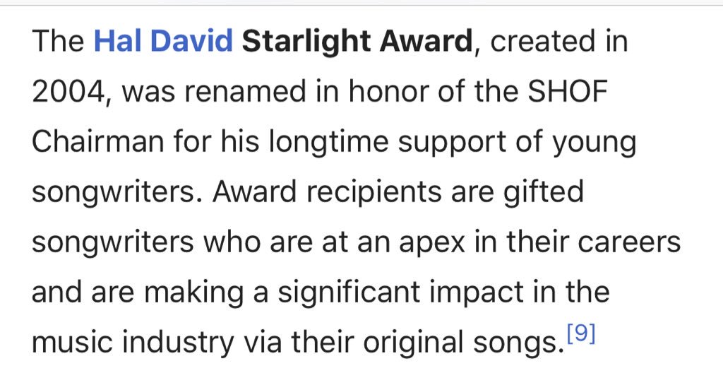 halsey 🌸 tweet media