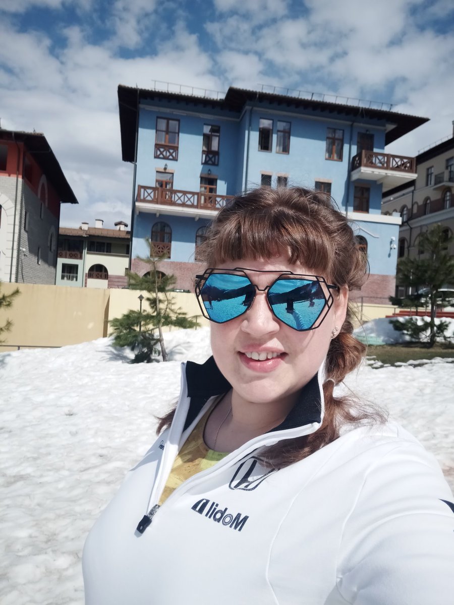 IuliaTomasheva's tweet photo. Marvelous home mountain)+25warm and snow. Hot mix https://t.co/D9Wnxx3TMp
