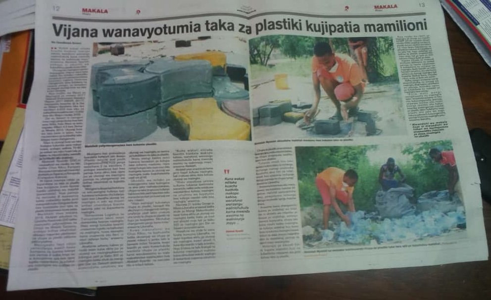 preyotz's tweet photo. Plastic Recycling and Youth Empowermen(PREYO) to conserve the environment "OKOA MAZINGIRA USITUPE PLASTIKI" . And maintain the 4th Industrial revolution.. Thanks @majira @UNEnvironment #forumcc @forumcctz @JoyceMsuya @MariaSTsehai @AfricaInnovati2 @CocaCola @moodewji https://t.co/KohLJnjIxe