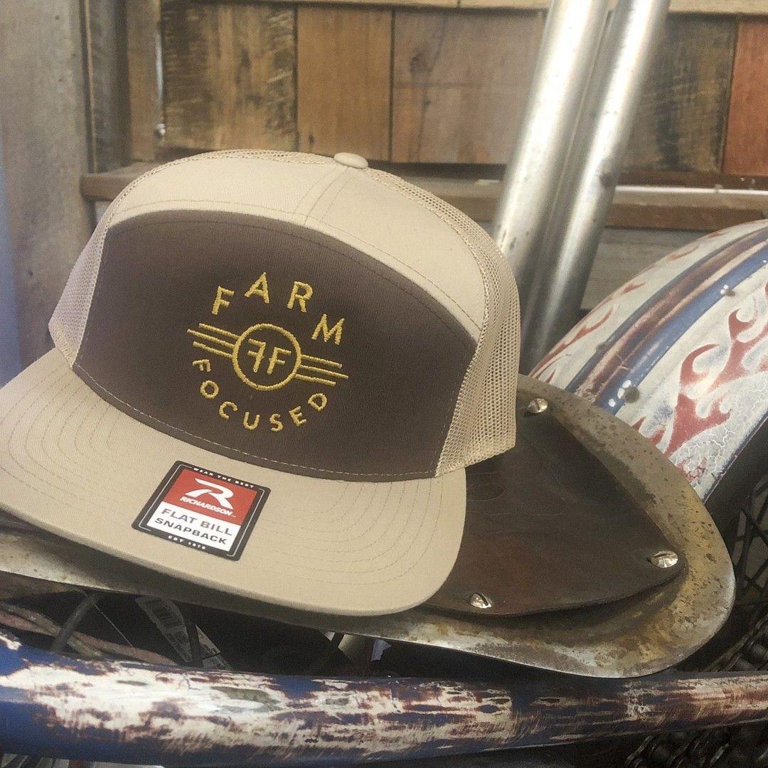 FarmFocused's tweet photo. We stepped out a bit on this one but I think we nailed it!  What do y’all think?  Thanks to @labelindustries for the killer design work and production.  #ffbrand #farmfocused #flatbill #snapback #vintagelogo #7panel https://t.co/HUuz6KZapT
