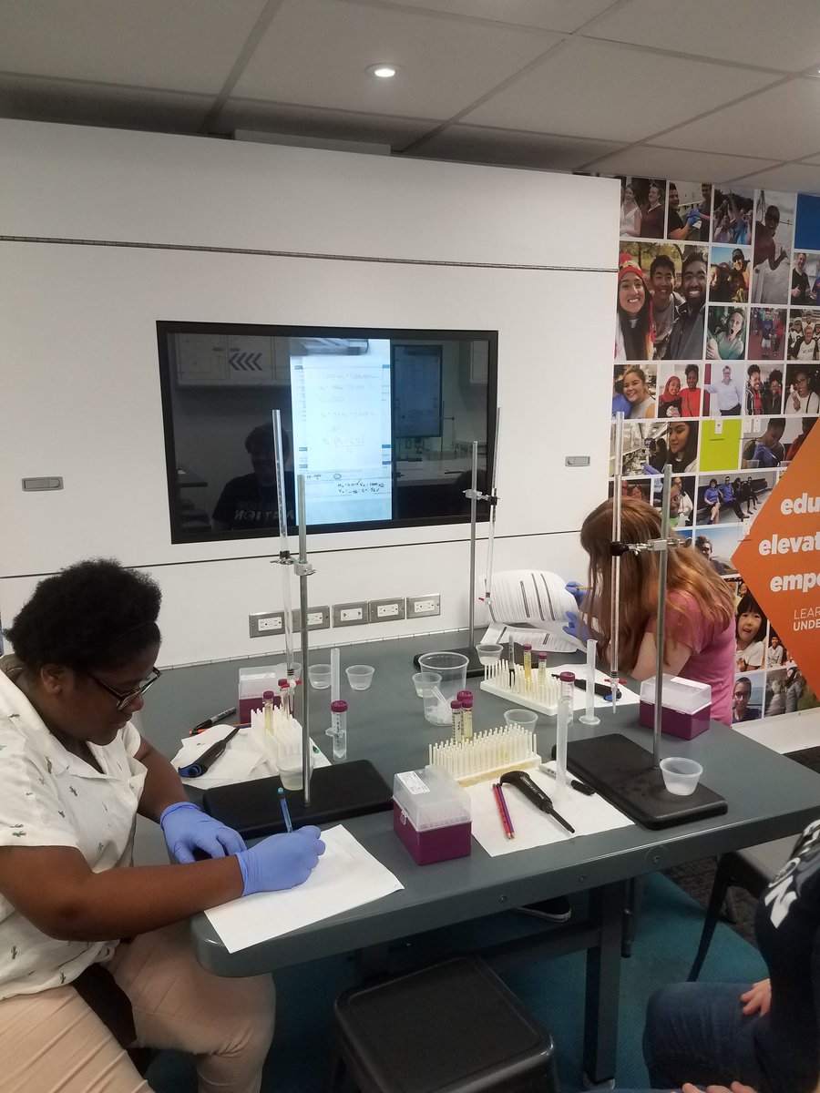 Pocomoke H. S. Ss on the MXlab solving the fossil fuel crisis! Converting spent vegetable oil into biodiesel!  <a href="/McGinnis815/">Lauren Paige</a> <a href="/jenifer_rayne/">Jenifer Rayne</a> <a href="/huffy3420/">Matt Hoffman</a>