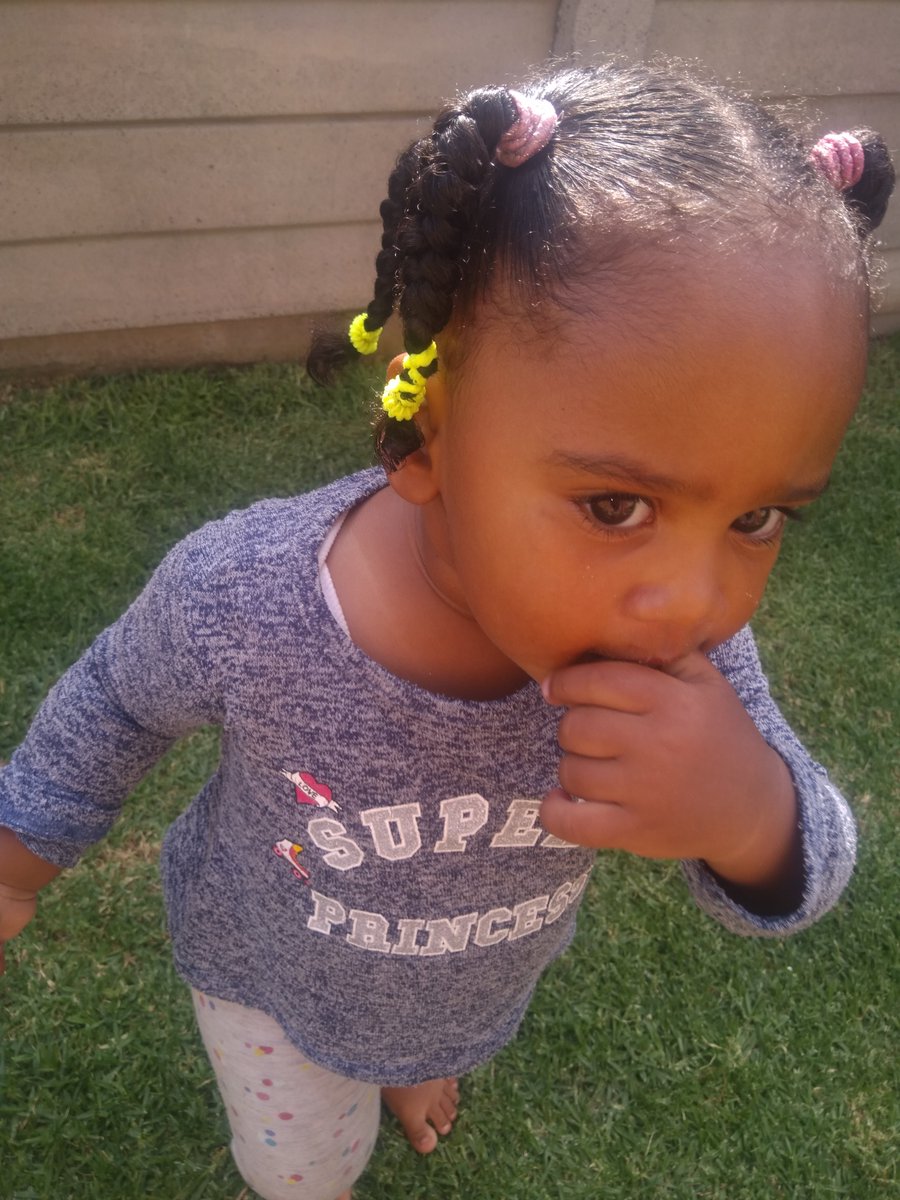 drnoah83's tweet photo. I swear I take more pictures of her then anyone or anything else my little gorgeous 😍🤩😘
#GalaxyS10 
@SamsungMobileSA https://t.co/5jQQzFYoPi