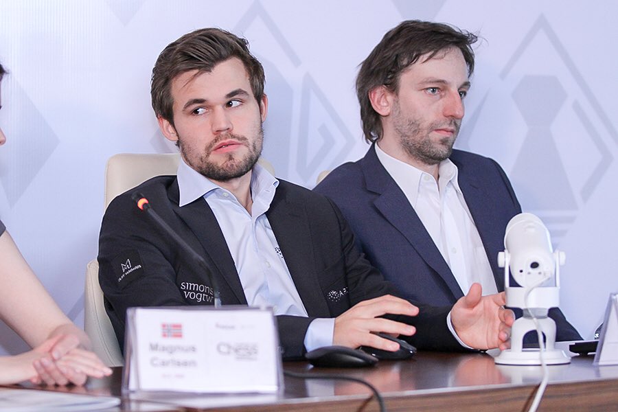 ShamkirChess's tweet photo. Shamkir Chess 2019- 9th Round 5th Press Conference

#VugarGashimov #ShamkirChess #SOCAR #ShamkirChess2019 #chess #sahmat #SynergyGroup #Bakuchess https://t.co/fDOp9QALiT