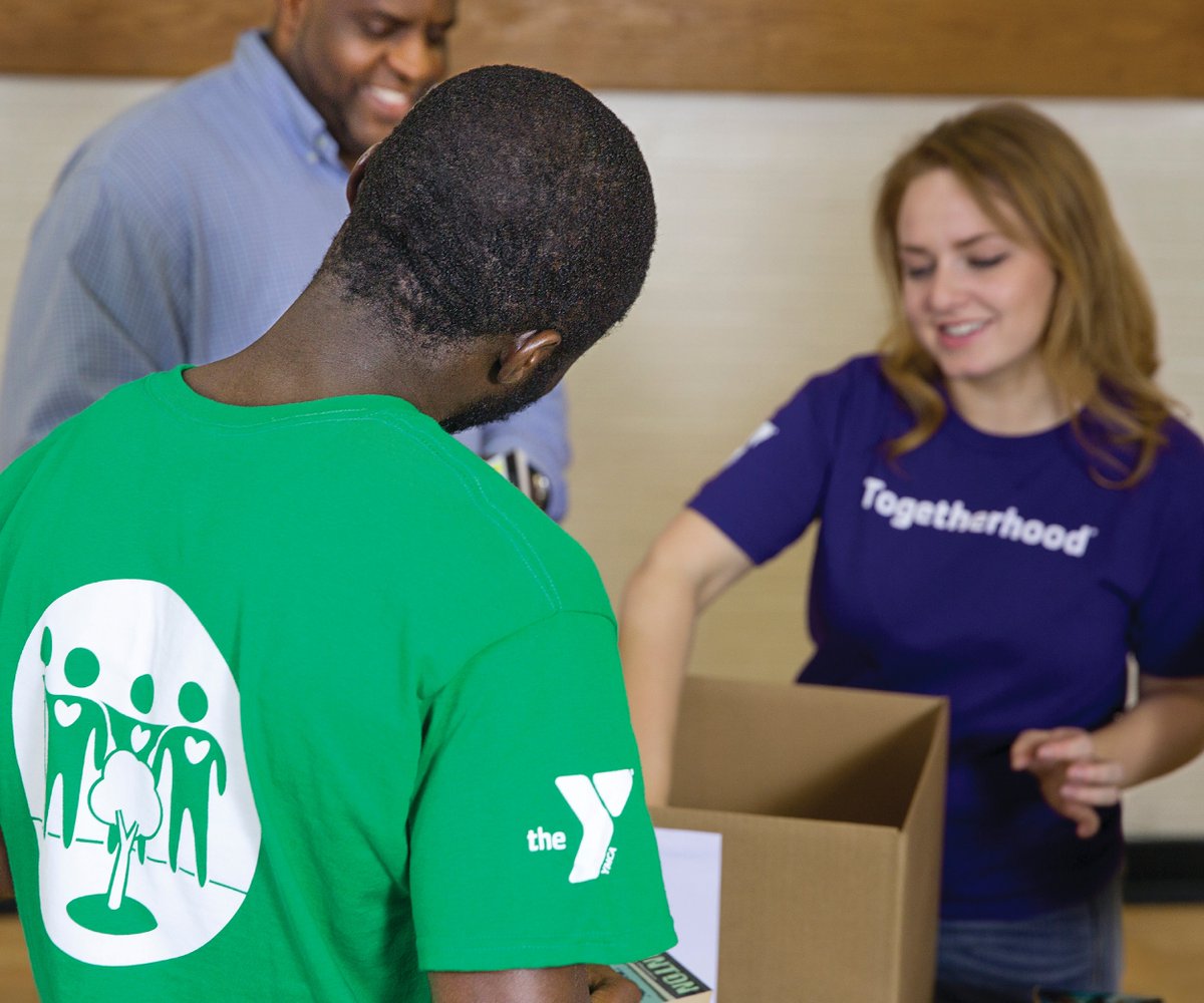 YMCA_Boston's tweet photo. Thanks to @TeamMR8 we're having a collection drive supporting their #SpringServiceDay to create "Emergency Hero Kids" for children entering foster care. This week our Huntington Avenue YMCA has a donation bin looking to collect night lights, headphones, & small stuffed animals! https://t.co/85iOoye9n6