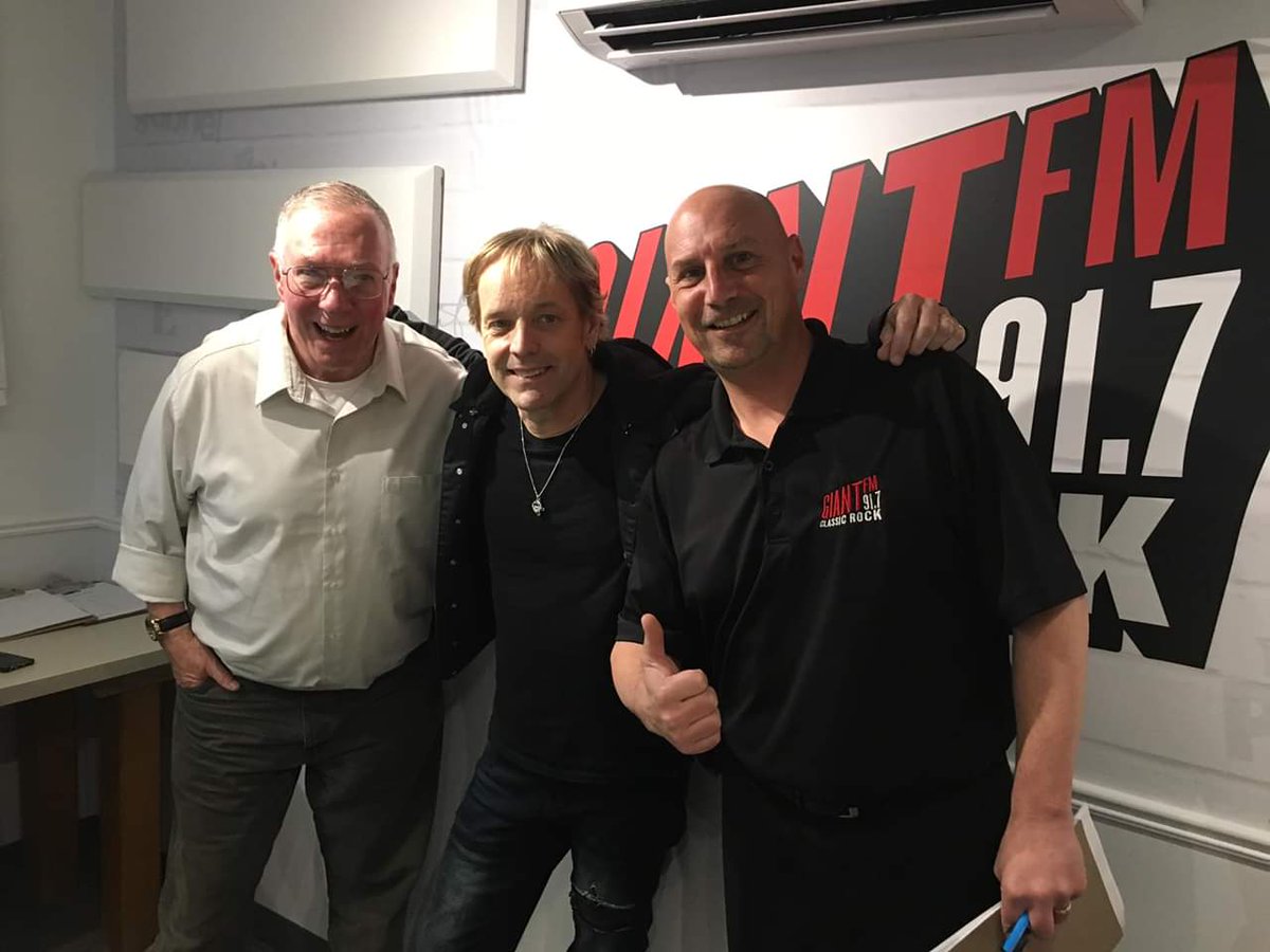 pcporterca's tweet photo. TONIGHT! Live by the Falls Presents #HoneymoonSuite @sccniagara @917GIANTFM Thanks, #DerryGrehan for Stopping In! #PatPorterShow w/ @DmacoRadio @ShaneCNeal1 @GiantTVNiagara https://t.co/IcZPWNIZCQ