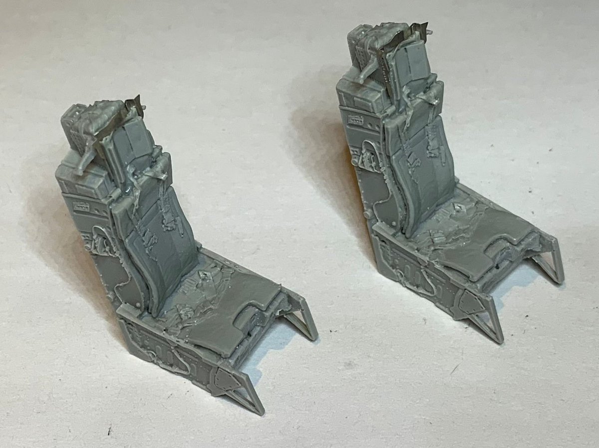 BoweModels's tweet image. Seats from #QuickBoost. #TamiyaF15E