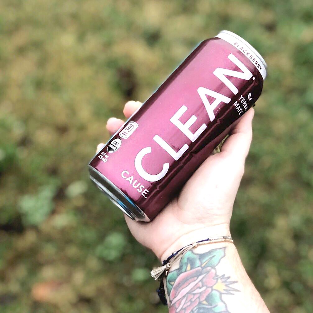 cleancause's tweet photo. #YerbaMate increases your body’s reliance on fat for fuel during exercise. It may also improve muscle contractions and reduce fatigue, all of which may contribute to better physical performance. 

#CLEANenergyDrink #50percentProfits #CLEANcause 📸: @charmingoilymama https://t.co/TMeQX7R65P