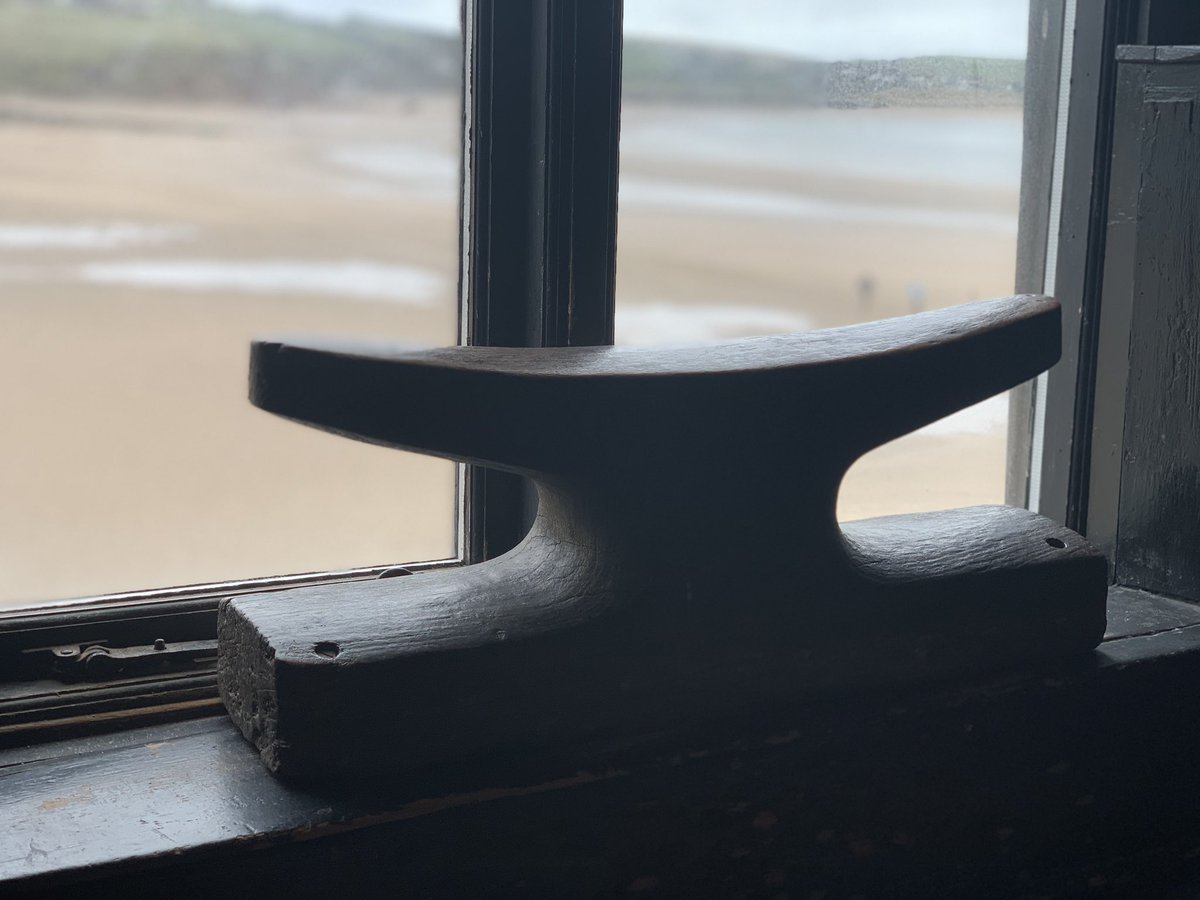 Burgh Island tweet media