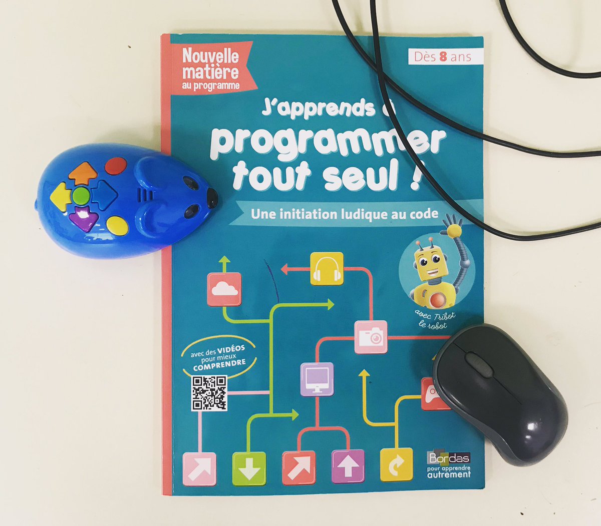 MaitresseSev's tweet image. PROGRAMMATION INFORMATIQUE - RESSOURCES : Voici ma dernière trouvaille en terme de codage pour l’école primaire (cycle 2 et surtout cycle 3). Ce fichier permet d’aborder des notions plus complexes (procédures, boucles, conditions).
#teampe #teamce1ce2 #programmationinformatique