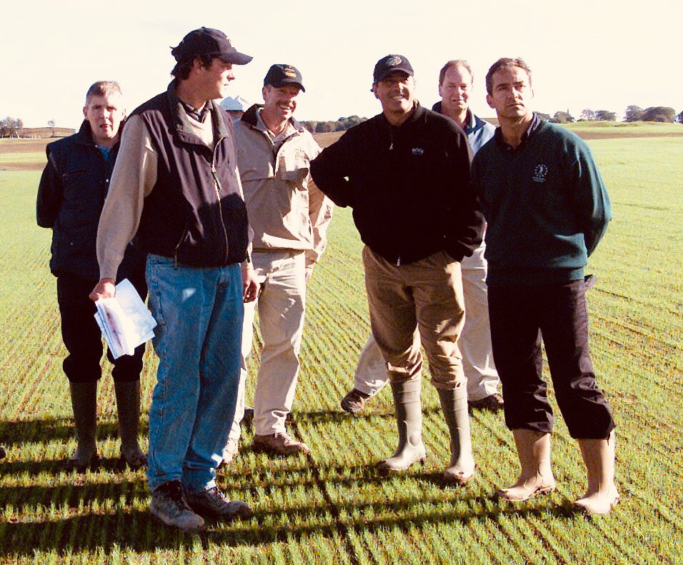 Happy birthday <a href="/seveballesteros/">Seve Ballesteros</a> Legend  <a href="/HeritageLaois/">The Heritage</a> happy memories during construction