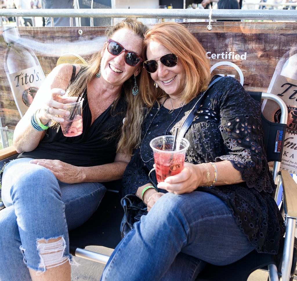 With more than 300 days of sunshine and an average temperature of 84 degrees in April, Destination Scottsdale Culinary Festival is your home-run for great weather, food and fun. #SCFLove #Scottsdale #ScottsdaleFest #AbsolutelyScottsdale