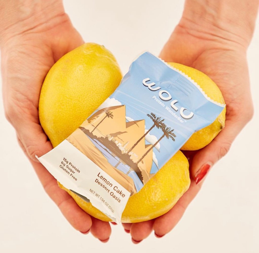 wolosnacks's tweet photo. A burst of citrus fresh for your Tuesday, and some white chocolate chips too! Antioxidants are included, gluten is not ✌️ #WOLO #WOLOSnacks #WOLOWanderer #wanderbar #travel #travelgram #igtravel #proteinbar #glutenfree #soyfree #proteinsnack #turmeric #vitaminC #antioxidants https://t.co/2F4pS9GaXC