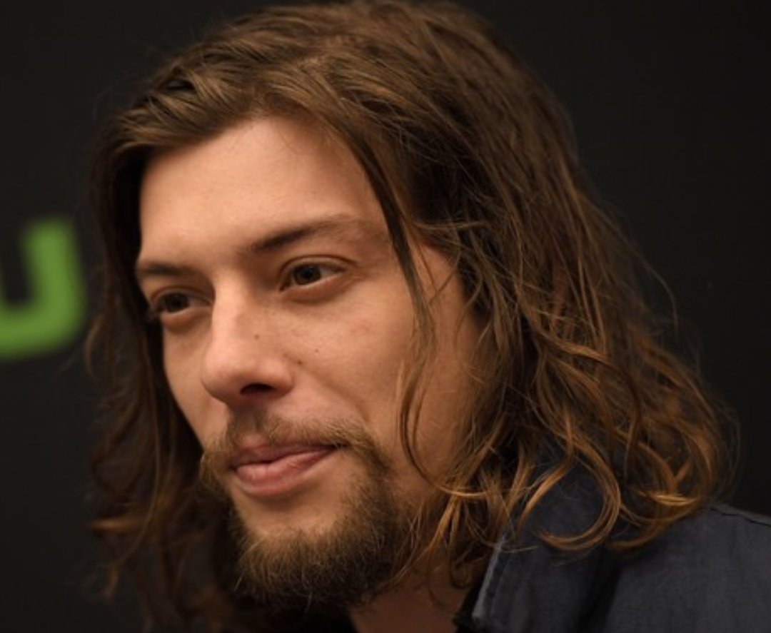 Mad OFF (@madhattxr_) on Twitter photo 