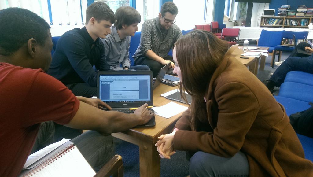 MariaPintea5's tweet photo. At Advanced Materials Workshop 2019 in Egham, UK #Elenaeu #Archer #supercomputing https://t.co/Tpea7r45NG