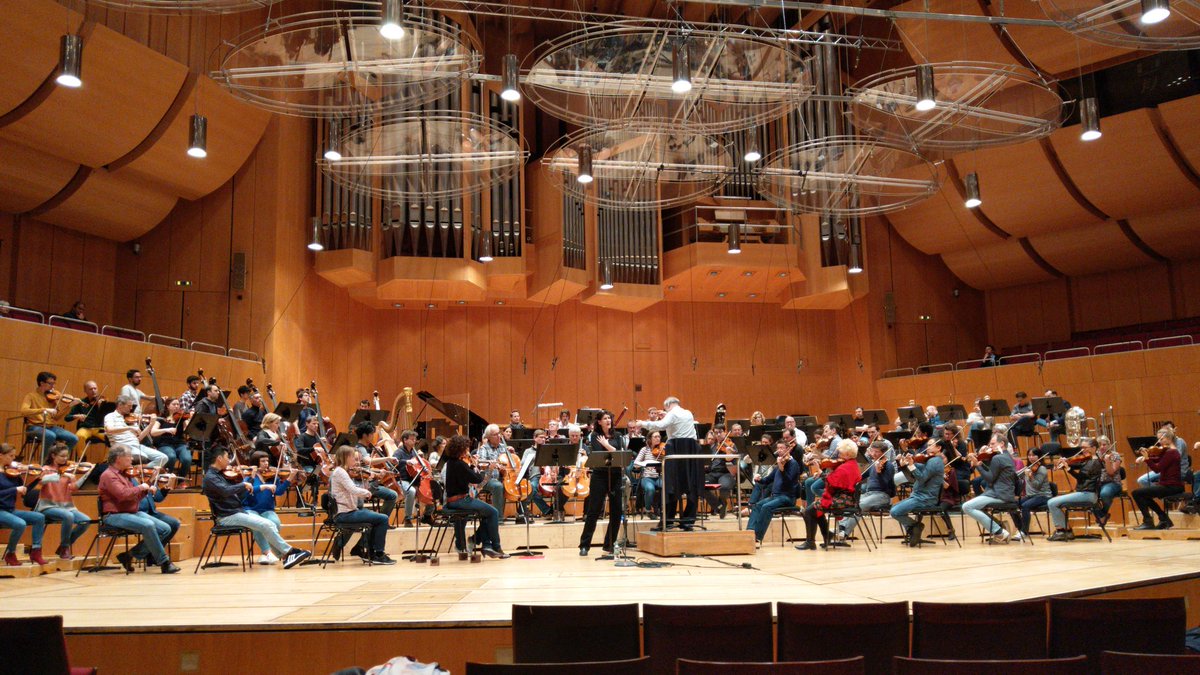 Rehearsing #Mahler's #RückertLieder with #AnjaHarteros and @ValeryGergiev today, which we will be performing 4 times this week together with #Bruckner5.