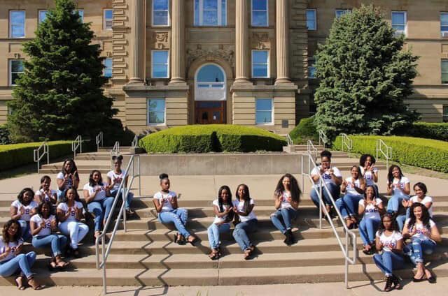 NACWC_ISU's tweet image. Happy 2nd FEDversary to our Special Fed, Danita and her bond sisters B.L.I.S.S.S 💜✨🎉 We love you and hope you enjoy your day🥳  
#2YearsIn ✨