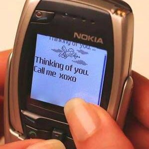 Urockmedia1's tweet photo. #Doyouknow 
According to Fox News, rated chexting as the highest form of cheating because it supplies the physical proof of infidelity. "Chexting" includes sending sexually explicit messages or pictures and texting to arrange dates. #reallifeissue w/ @chiomaogbonna x @LadyYudy https://t.co/ot8Yy20ZSd