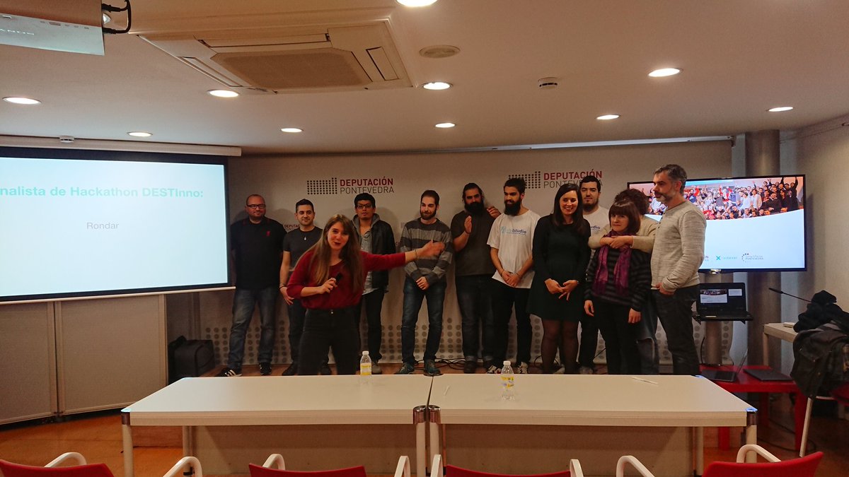 minube's tweet photo. Un jurado como Elina González e Ignacio Videl técnica y técnico de @depo_es, Pablo Lampon de @here  y Paco, lider de Android de @minube han decidido a finalistas de #DesafioDESTInno. 🥇🥈🥉🎉 Mañana en las Jornadas de TurisTic sabremos sus premios 🤭 ¡Enhorabuena a todas y todas! https://t.co/y4KHCWpCwD