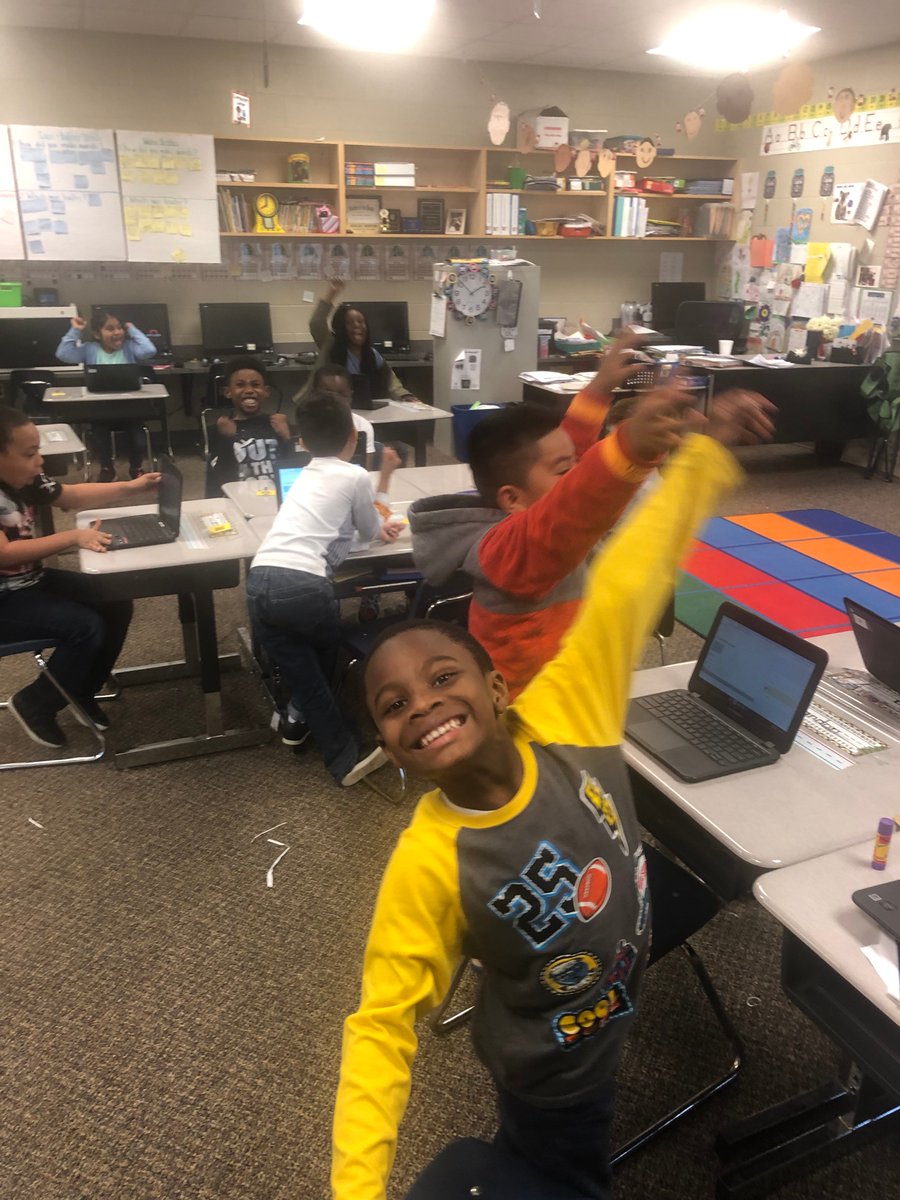 sbroyster's tweet image. Ms. Newton&apos;s class @CarverPrimary School are already reaping the benefits from Friday&apos;s #OCSTechEXpo2019 They are getting their first taste of @PearDeck It looks like it&apos;s a hit with these primary school students. #OpelikaEdTech