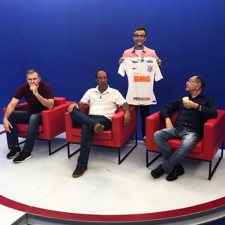 Estamos ao vivo!! <a href="/BandTV/">Band TV</a>
