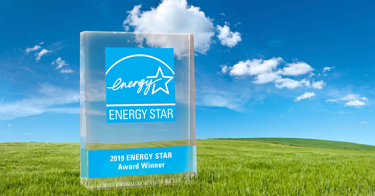focusonenergy's tweet photo. This is our 13th time being named an @ENERGYSTAR Partner of the Year Award winner! Congratulations to all the other companies that made strides in energy efficiency this year! #ENERGYSTARawards #ESPOY https://t.co/pqAAOl3rpo