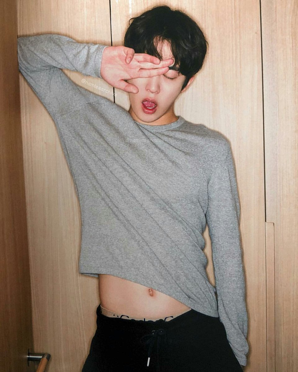 _skwngr's tweet photo. 😉 #YOUTH #남주혁 https://t.co/dgUDiijyzB