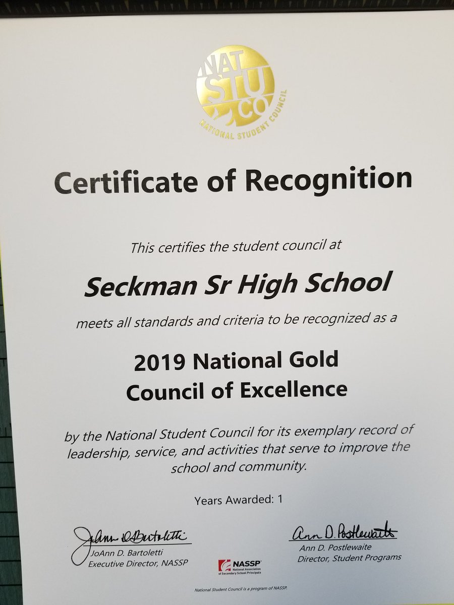 We are so excited to announce that we have received the NATIONAL Gold Council Award! #hugedeal #manypawsonepride <a href="/NatStuCo/">National Association of Student Councils (NASC)</a> <a href="/MASCstuco/">MASC</a> <a href="/SeckmanHigh/">Seckman High School</a> <a href="/Toddscottfoxc6/">Todd Scott</a> <a href="/FoxC6Secondary/">Dr. Tammy Cardona</a>