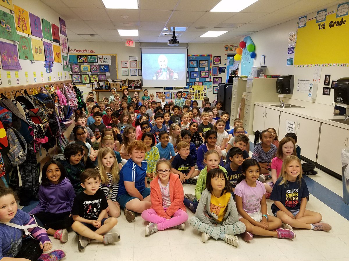 Kendall Lough (@lough_pyp) on Twitter photo First grade skypes with Jane Goodall! @Ana_IBPYP @JenniferStavrou <a href="/MsAPeoples/">Alexandra Peoples</a> <a href="/AOsbornPYP/">Amy Osborn</a> First grade skypes with Jane Goodall! @Ana_IBPYP @JenniferStavrou <a href="/MsAPeoples/">Alexandra Peoples</a> <a href="/AOsbornPYP/">Amy Osborn</a>