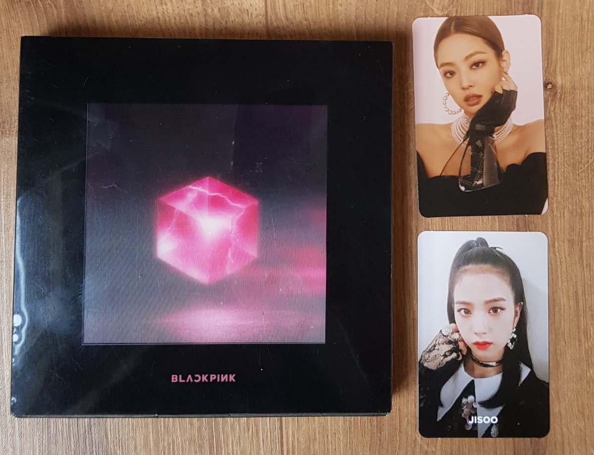 BLACKPINK - Square UpPhotocards : Jennie & JiSoo Favorite Song : See U Later