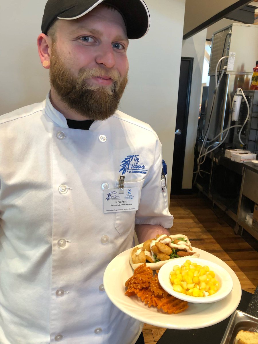 W_Harrodsburg's tweet photo. These Clam Poboys were out of this world in the flavor department! #TrilogyLiving #thewillowsatharrodsburg #ourchefsrock #trilogychefs https://t.co/385Z2cASJ7