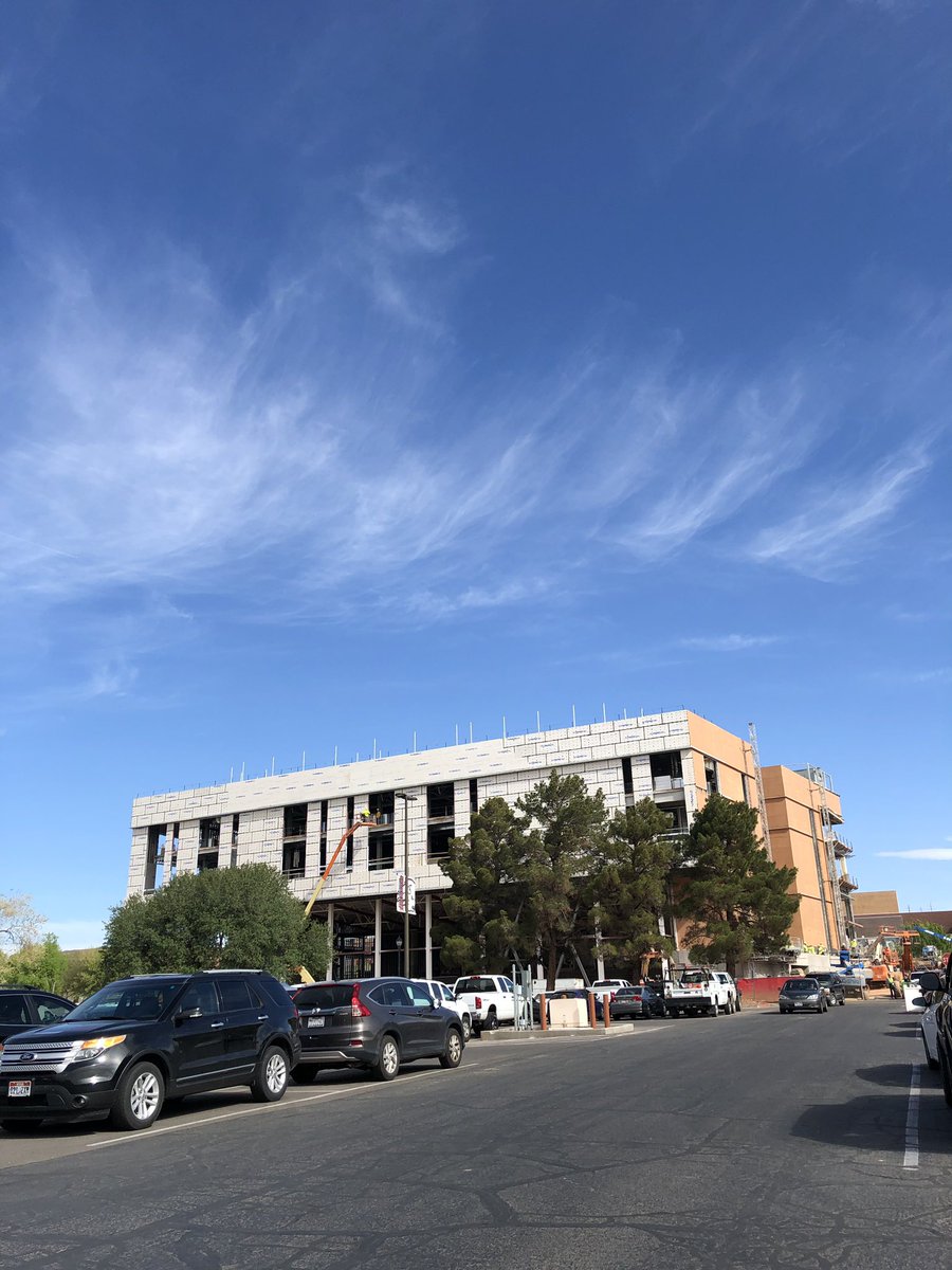 George_dsu's tweet photo. The new Human Performance building is coming along real nicely! @DixieState https://t.co/X7F77aSLX2