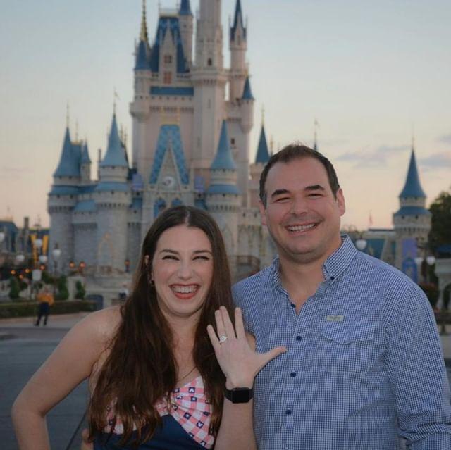 20SomeInOrlando's tweet photo. If you've been wondering exactly how Jay popped the question, I've finally got the story up on the blog! Link in bio! #FoundMyGuy
.
.
.
#DisneyProposal #Proposal #DisneyWeddings #DisneysFairyTaleWeddings #DisneyFairyTaleWeddings #Photopass #Disne… https://t.co/RvEByXrxeH https://t.co/eJ9PgoU6RE