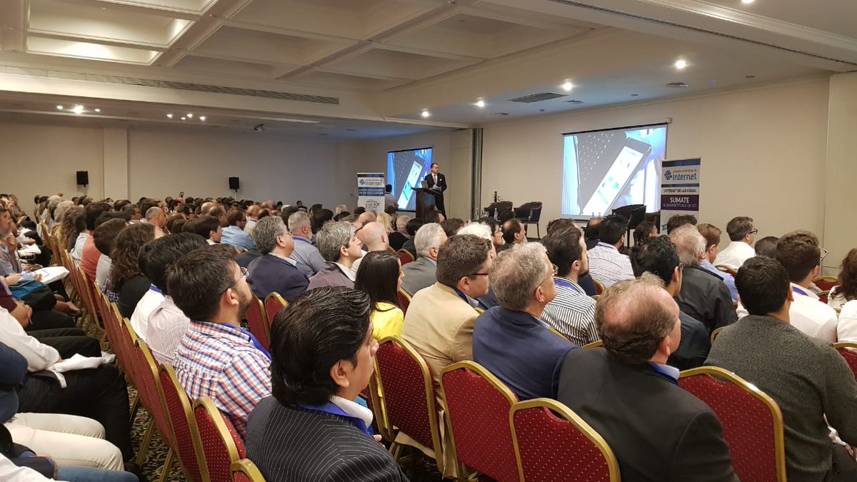 #IoTDay2019 #Qualix 
Turno de exponer. 
Gracias por el buen feedback!