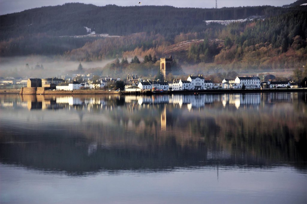 Garvachy11's tweet photo. Good discussion today with @MaxBooth26 in relation to tour Learning Estate. Glad you visited in sunshine. Amazing Inveraray and the photo I was describing. https://t.co/FQzstMrzPL