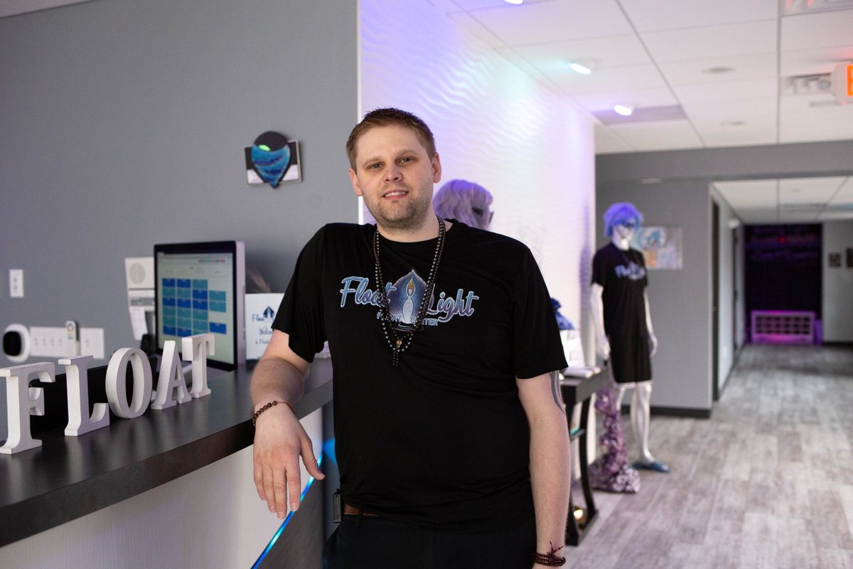 DwtnAppleton's tweet image. If you've been strolling downtown, you've probably taken a peek into the windows of the Float Light Float Center. Curious what it's all about? Check out our Discover Downtown blog for a behind-the-scenes look at this business and the people behind it! bit.ly/2GdEAvP