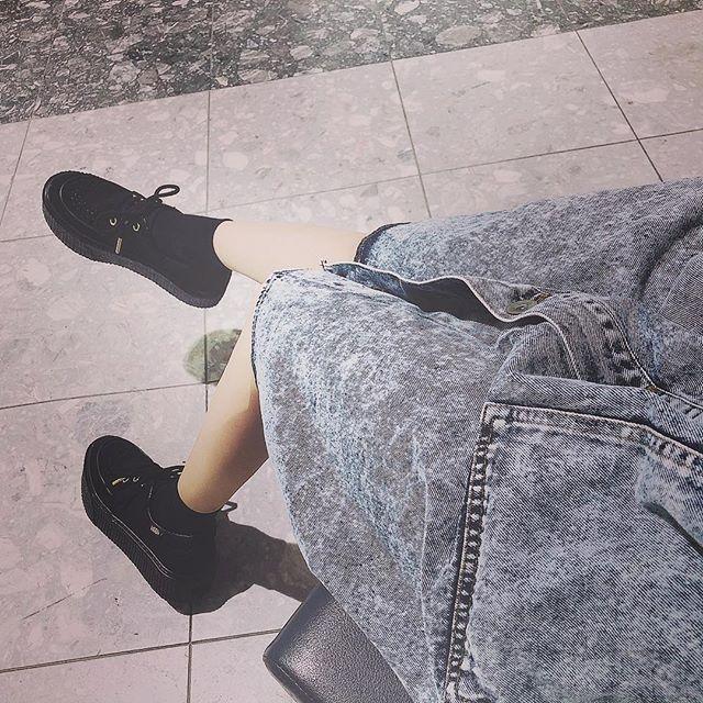 綾野ましろ Ayano Mashiro A Twitter Vans ラバーソール風スニーカー スニーカーで軽いのにスポーティー感がおさえられるよ Fashion Vans T Co W9puelgr0m