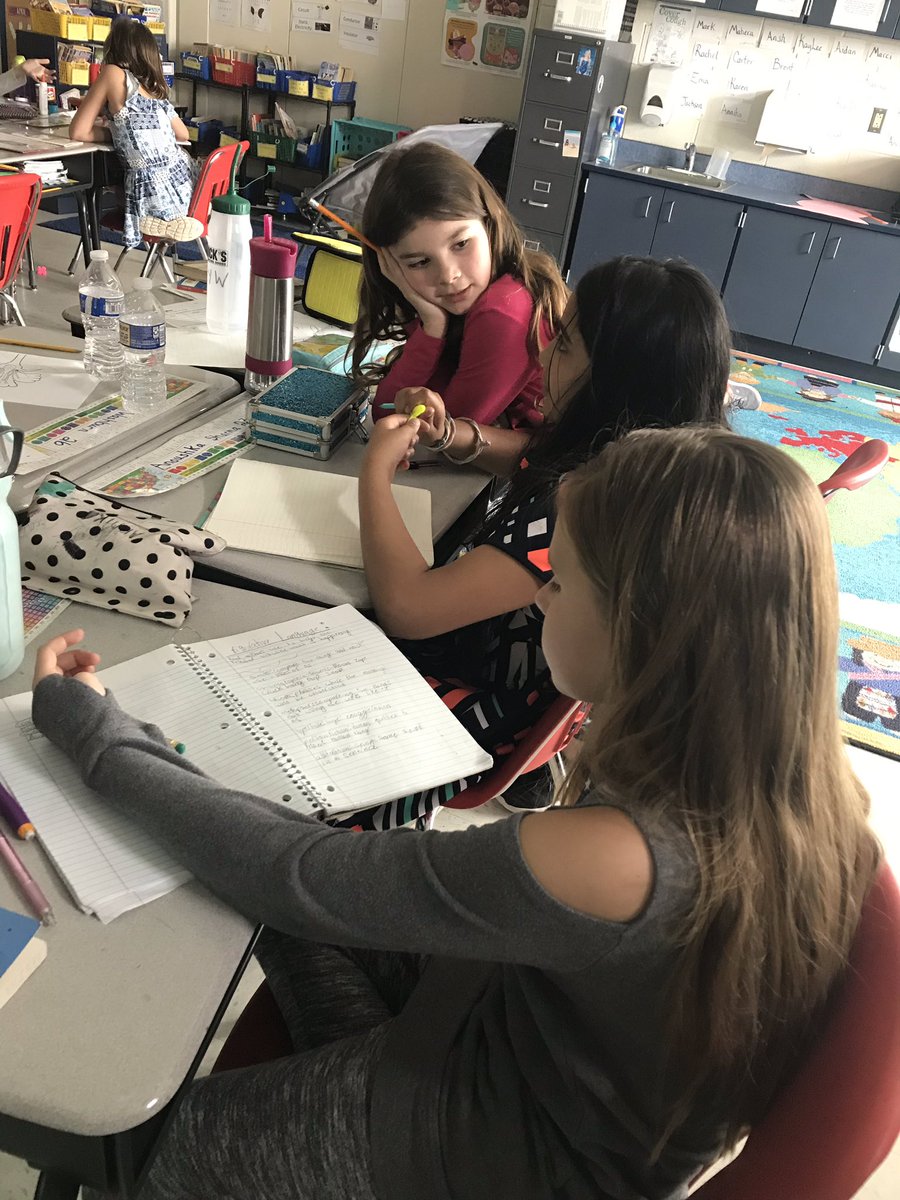sacurry82's tweet image. My students putting their heads together to come up with great ways of creating Metaphors, Similes, Hyperboles....and more!!! #TimberwolvesRock #SpringTwitterChallenge @AndrewBuchheit