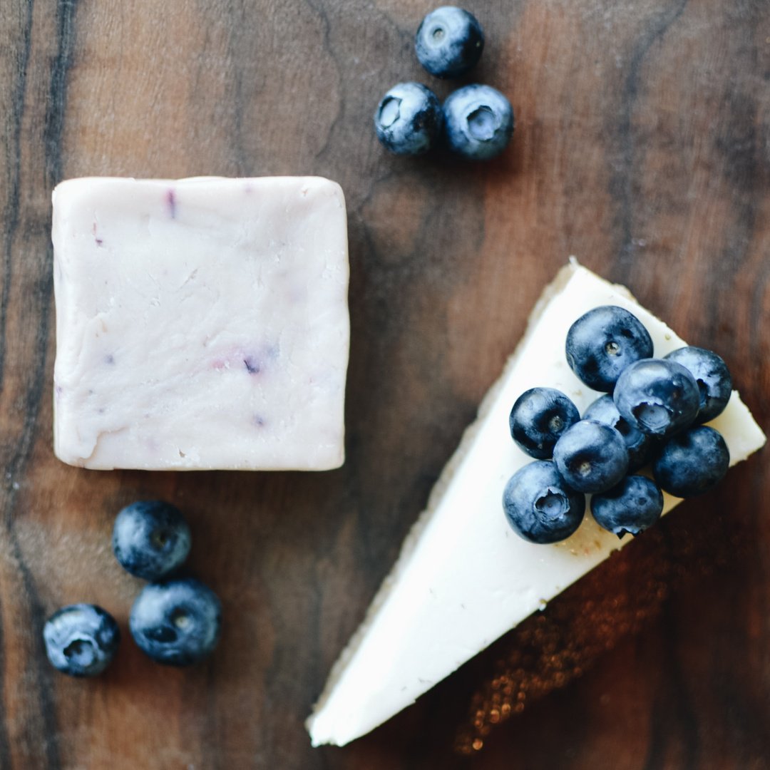 sofudgingdelish's tweet photo. Think you're not a fudge person? We bet one nibble of our small batch, handmade, gourmet kettle fudge will have you changing your tune.

#sofudgingdelicious #cheesecake https://t.co/NZuqN9AyP6
