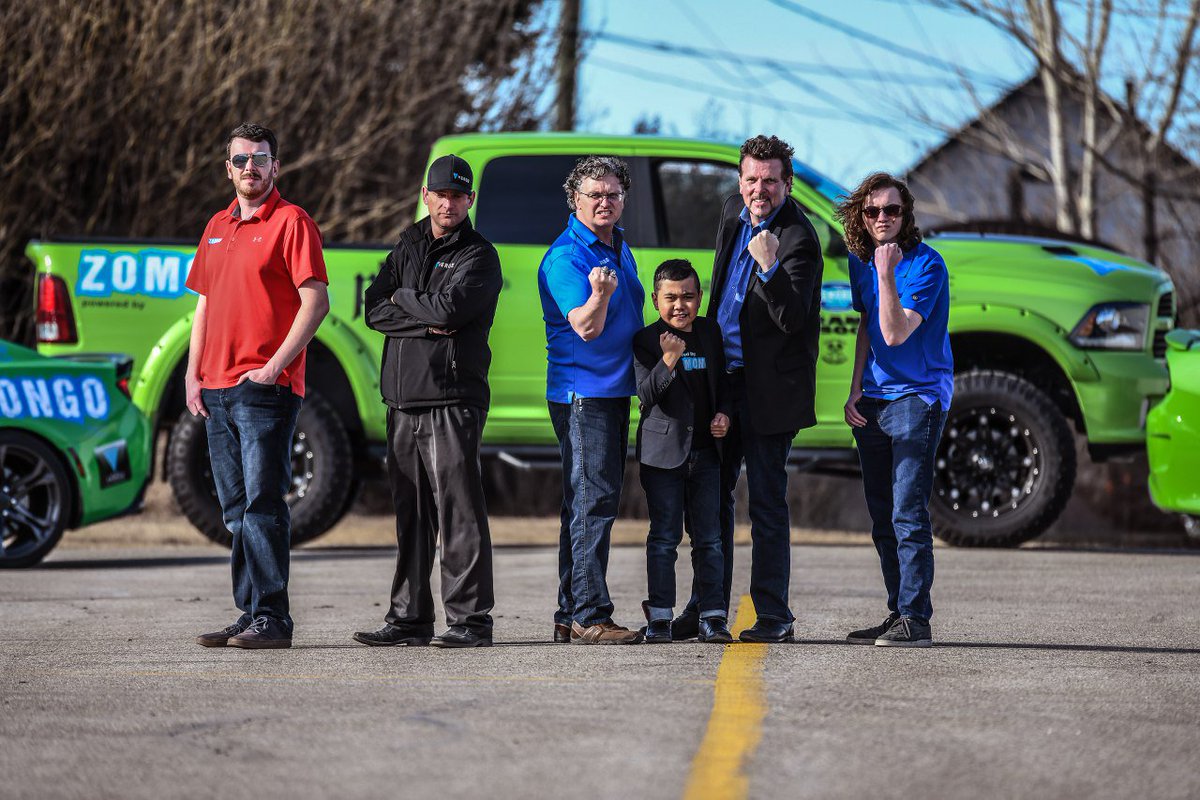 Fueled_by_Verge's tweet photo. Was a great photo shoot last night at the @PoweredXZomongo with @vergecurrency @cryptocoinkid1 at #HQ in #yyc . Thanks to #Zomongo for the great night. https://t.co/FSkbRMaiEL