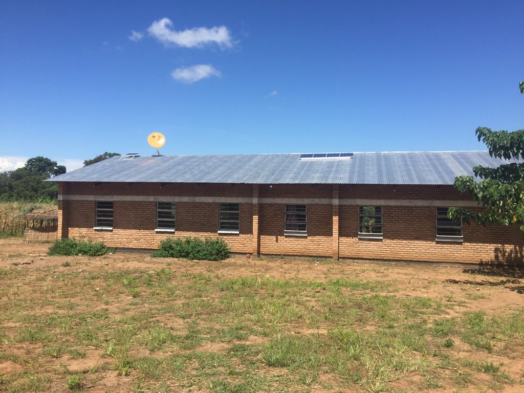 Today we visited #MbandoVillage 3km from #LakeChilwa Chilimba School’s #eLearning Centre with <a href="/SF_Africa/">Salesforce For Africa</a> <a href="/Abundance_ww/">AbundanceWorldwide</a> @LuanarBunda @chancounima #TV to check on additional #solar panels installed by @poweraidltd the day before to accommodate more <a href="/Keepod/">Keepod</a> laptops for the community