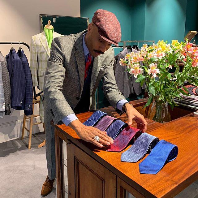 SGordonStyle's tweet photo. I am thrilled to announce, you can now purchase your very own limited edition hand made ties @dashingtweeds - Do visit when you are in the area 📍😊
•
Event/s to be confirm #comingsoon 🗓
•
•
•
#shaungordonties #dashingtweeds #ChilternStreet #shaun… https://t.co/RsPnEwie6i https://t.co/Ilpcb4Ib2x