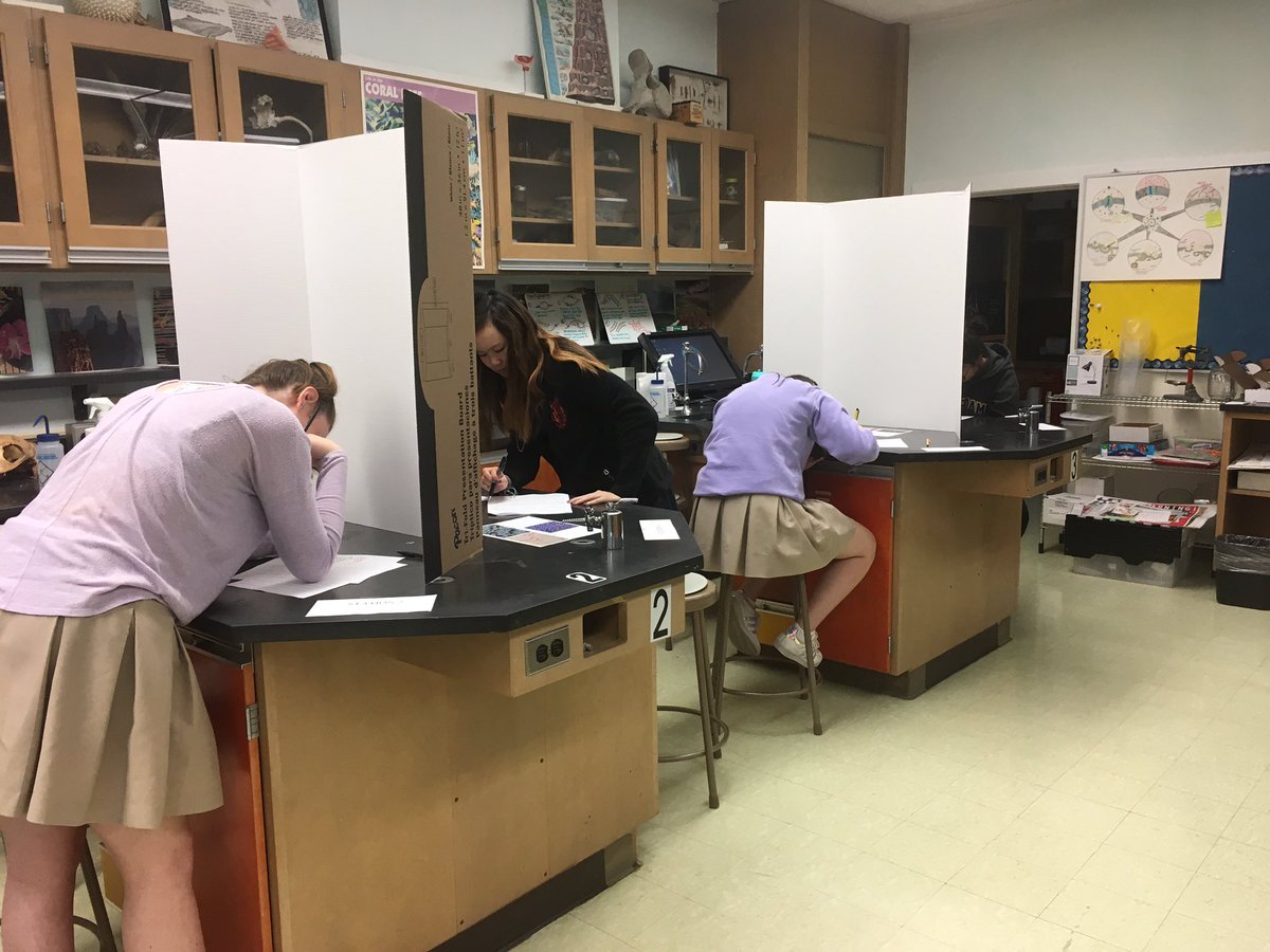 TechBioBek's tweet image. Practical #1 in #apbio3 today! These #NDBtigers have been preparing for weeks for this 😎