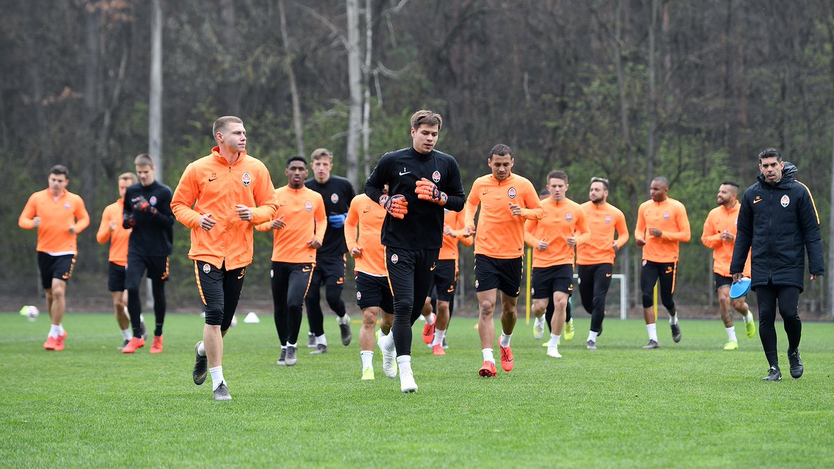 Um pouquinho do trabalho de hoje! ⚽💪 #M27