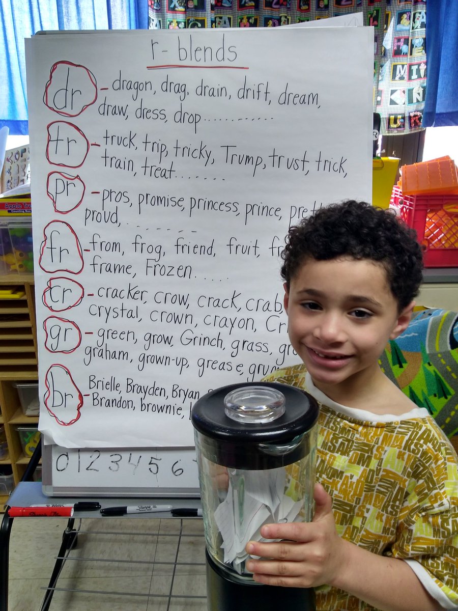 KelliBatten1's tweet photo. Look what we blended up this afternoon! #rblends 👏 #cddolphins https://t.co/HvPNSFN5Dw
