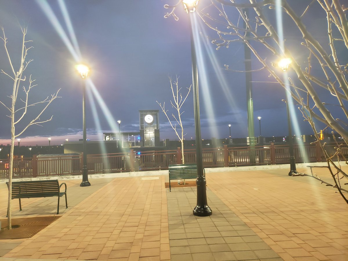 Stumperly101's tweet image. #UniversalTime

Colorado was too cold

Utah a little warmer

I still Love Colorado 

Missing my family is a burden

But the Universe speaks mysteriously

Very mysteriously

#PlanesTrainsAutomobiles

#YaHeardTheDaliLamaLately