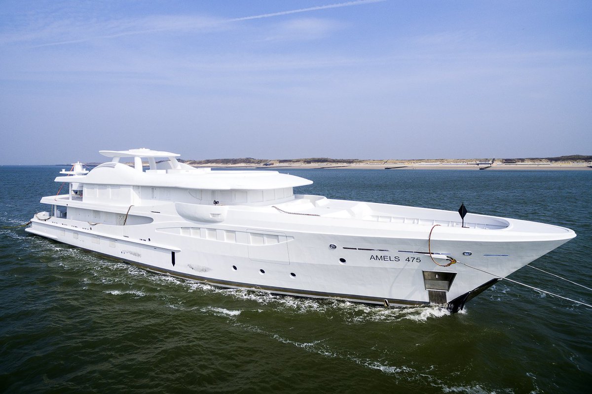 Dutchyachting's tweet photo. #AmelsHolland’s new #YN475, a 54.9m/ 180ft #LE180, arrived in #Vlissingen today. https://t.co/JR9Oq9G26B captured the #transport of the #hull, which has an #exterior by #TimHeywoodDesign and will have an #interior by #LauraSessaRomboli, at #Zoutelande. Photos by @maritimephoto https://t.co/V3qHFQUnlM